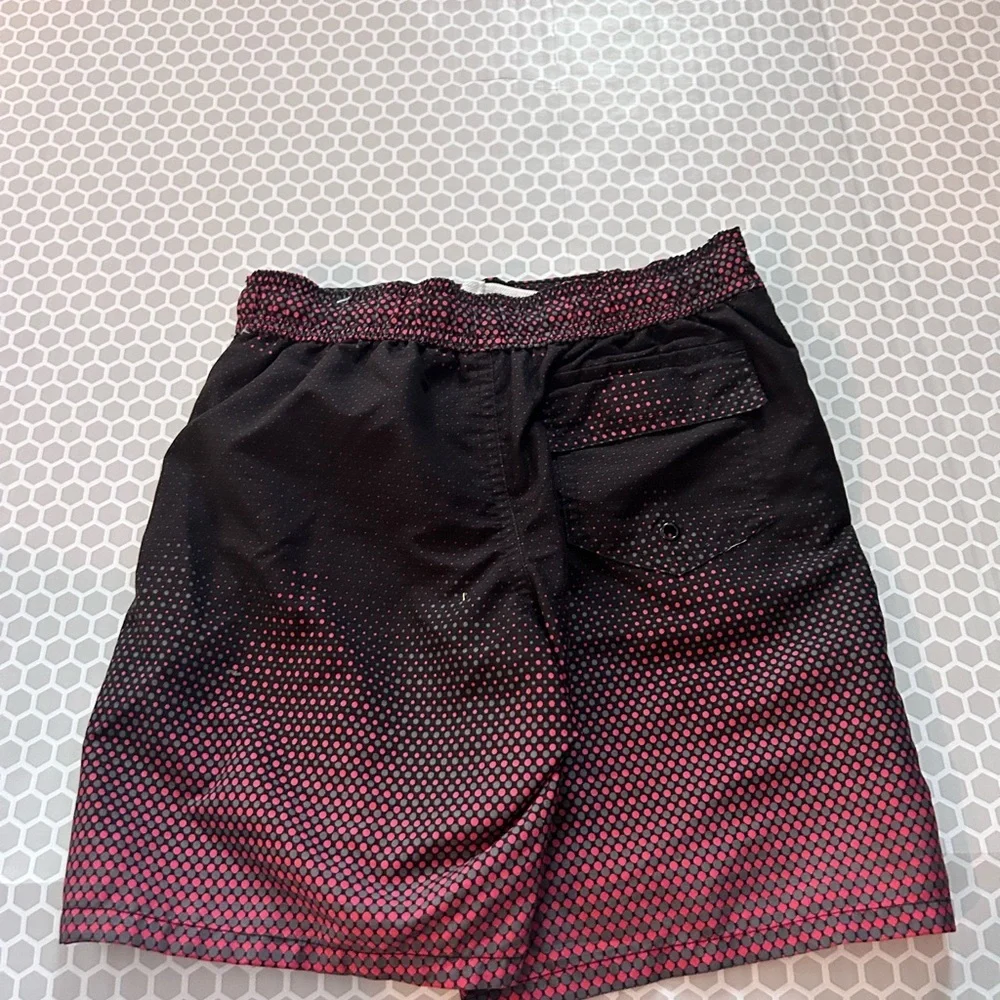 Youth Body Glove Black and Red Gradient Swim Board Shorts.         Size S (8)